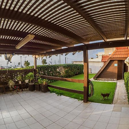 Breezot Yam Hotel Nahariya Bagian luar foto