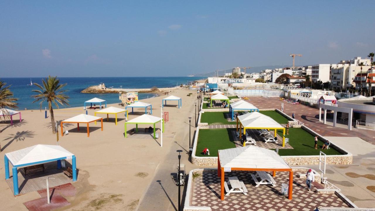 Breezot Yam Hotel Nahariya Bagian luar foto