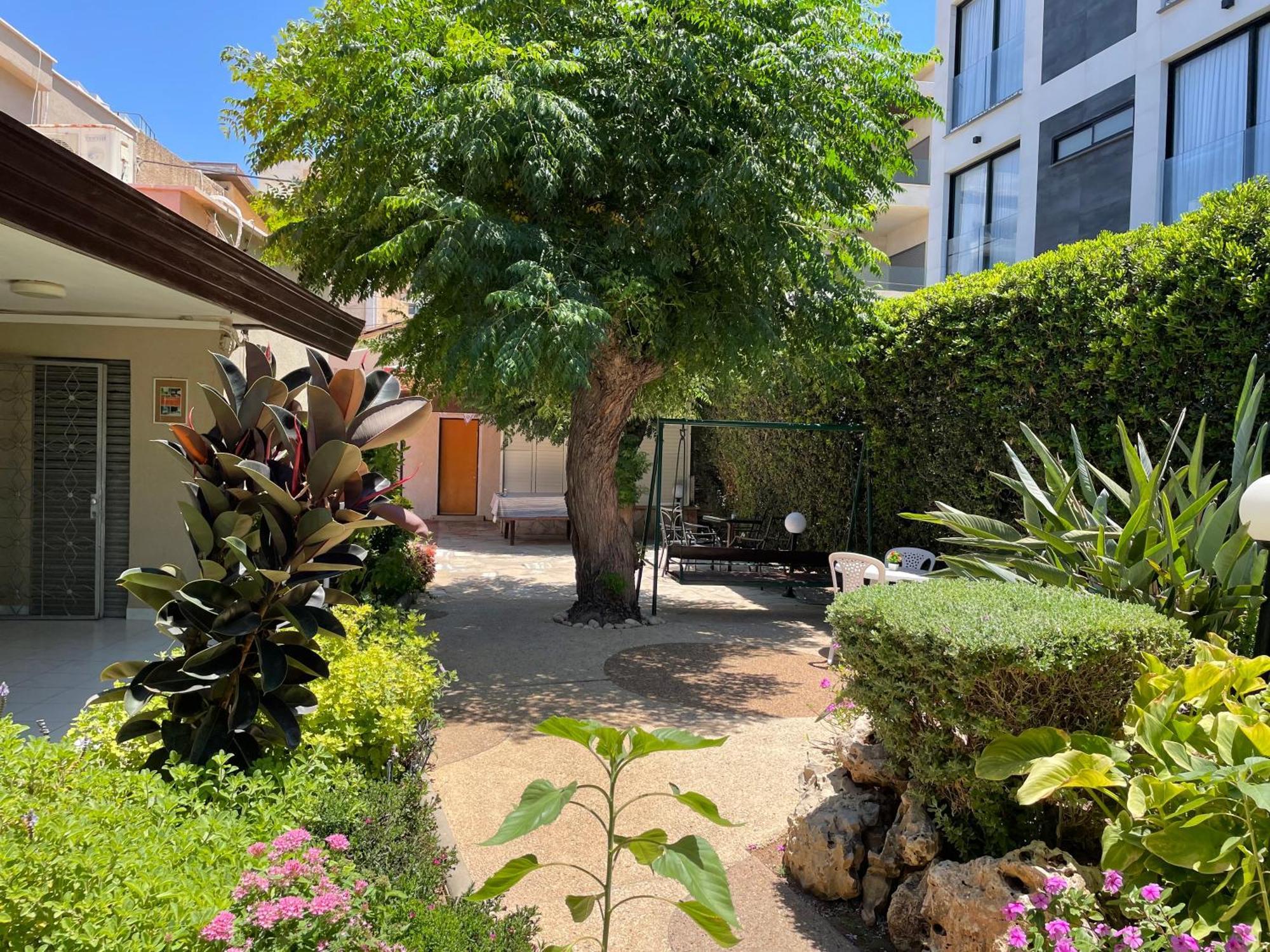 Breezot Yam Hotel Nahariya Bagian luar foto