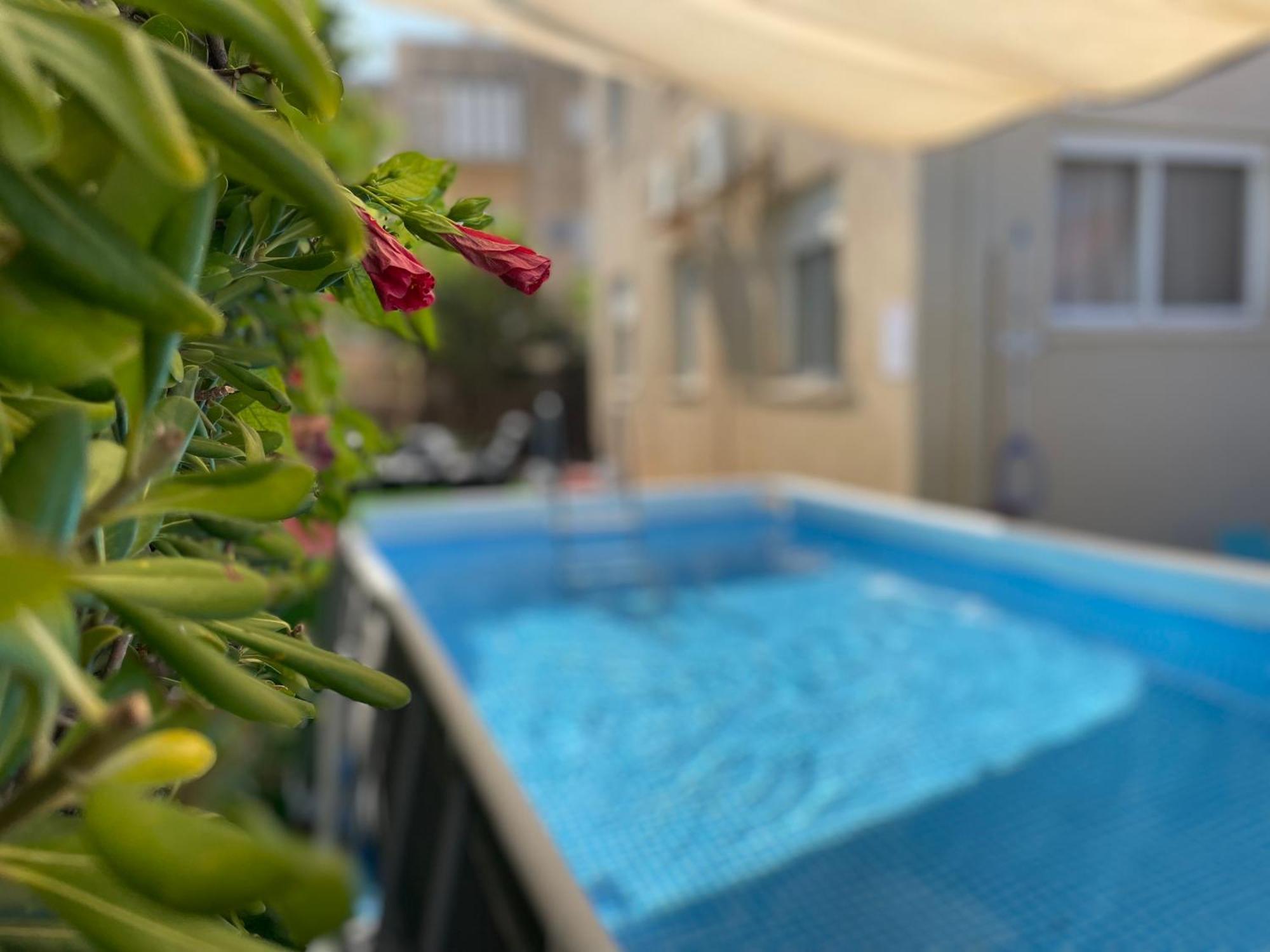 Breezot Yam Hotel Nahariya Bagian luar foto