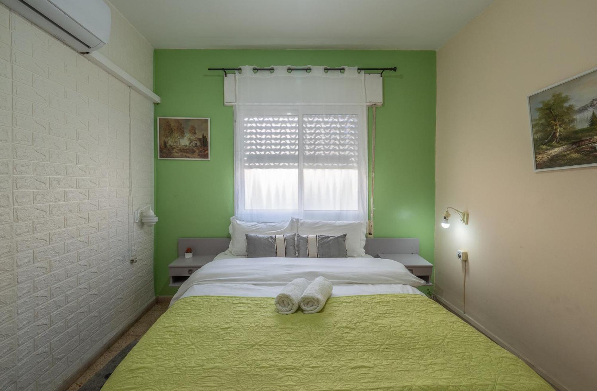 Breezot Yam Hotel Nahariya Bagian luar foto
