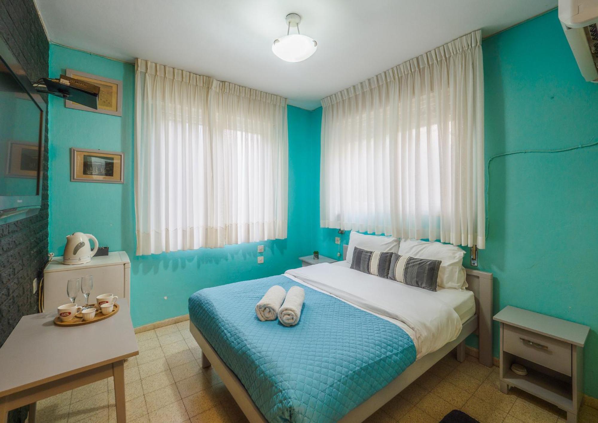 Breezot Yam Hotel Nahariya Bagian luar foto